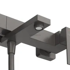 Смеситель CEZARES SLIDER-VD-GM для ванны и душа с поворотным изливом, с ручным душем, шлангом и держателем